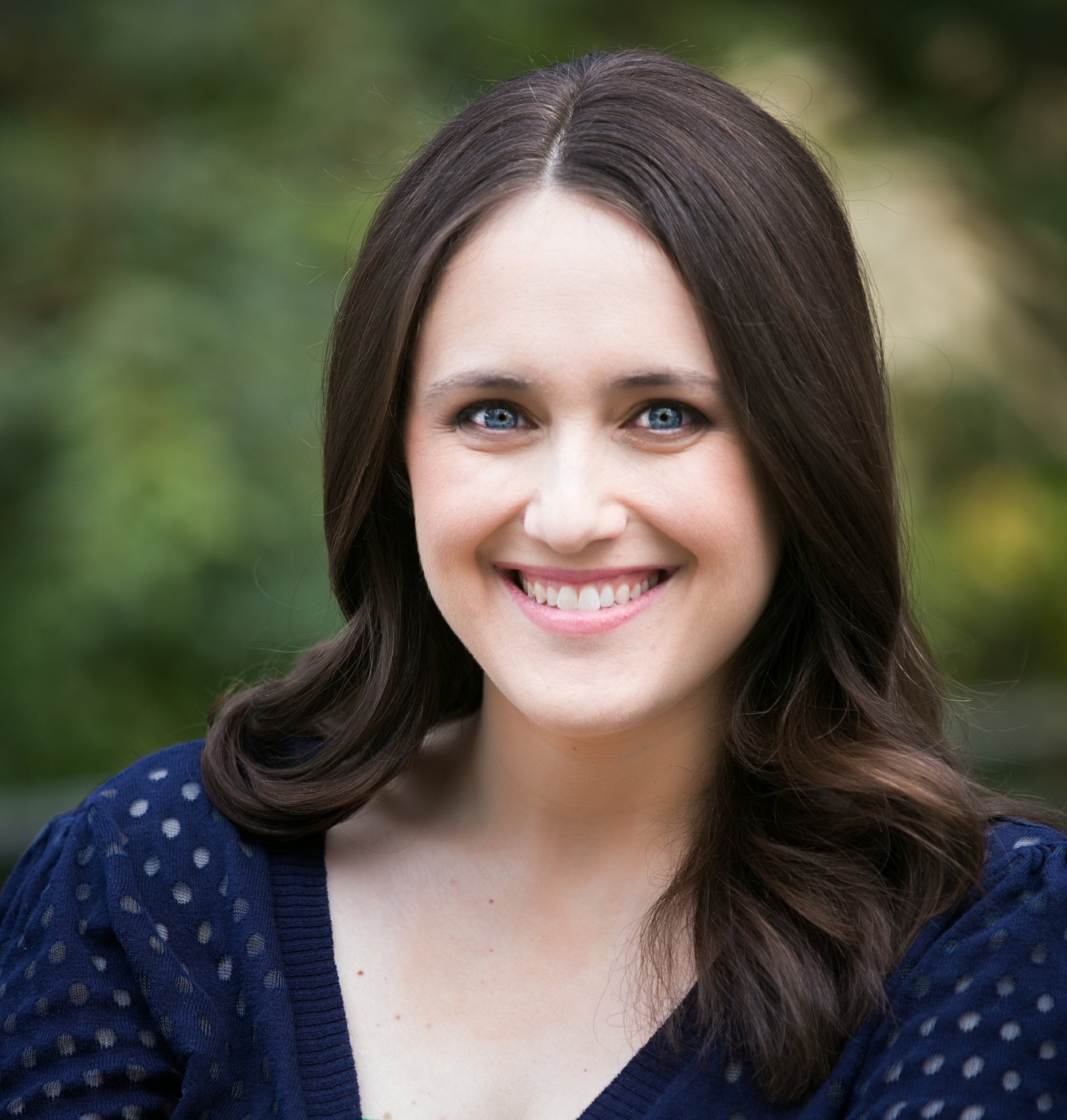 Becky Albertalli Talks about Writing Her New Book: Simon vs. the Homo